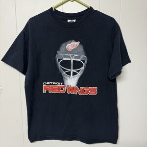 Detroit Red Wings NHL Goalie Mask Graphic T-shirt Official Licensed Men M EUC